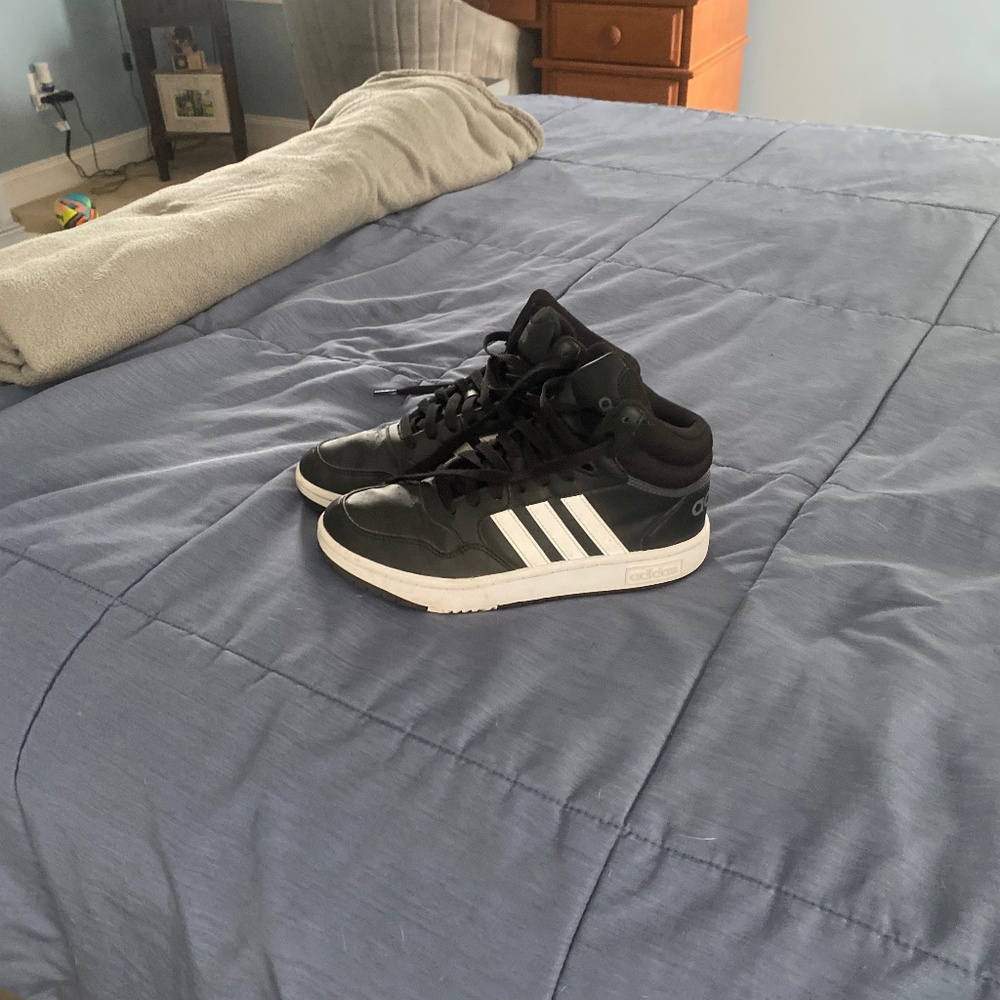 addidas